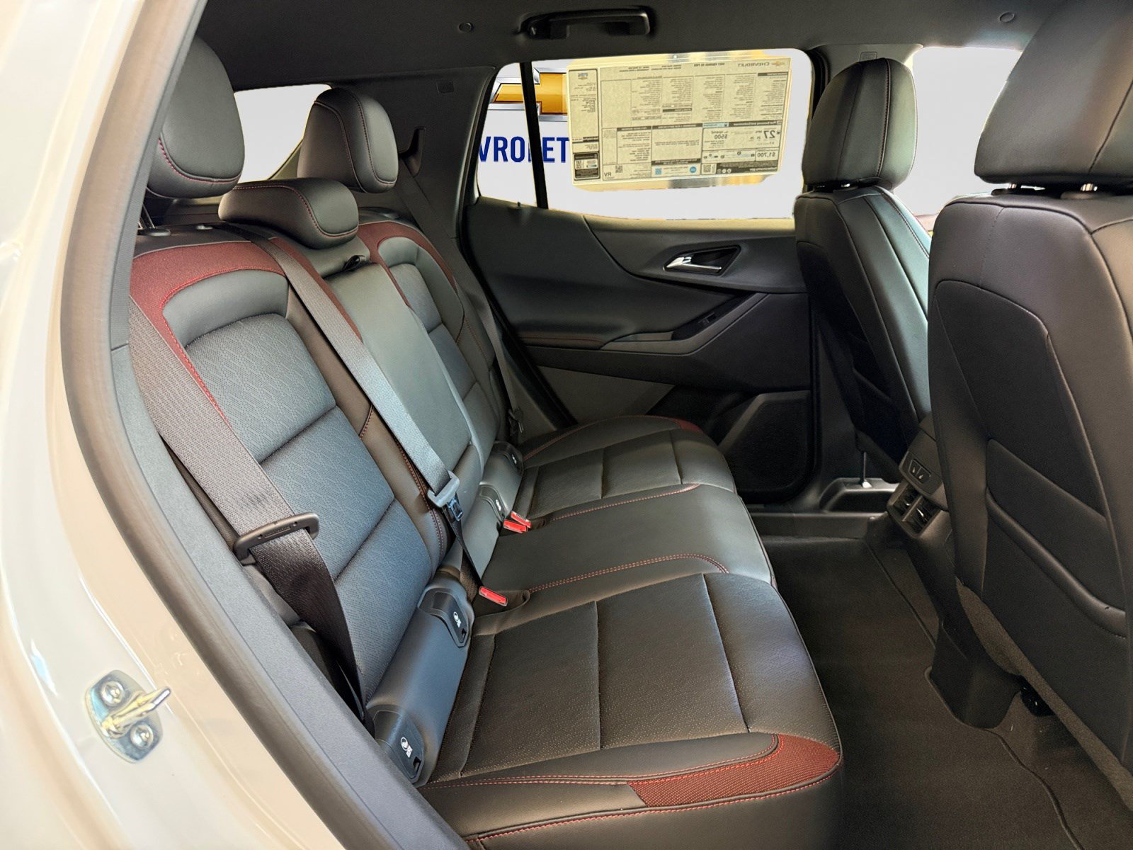 New 2027 Chevrolet Equinox RS w/ Safety and Technology Package FWD image 15