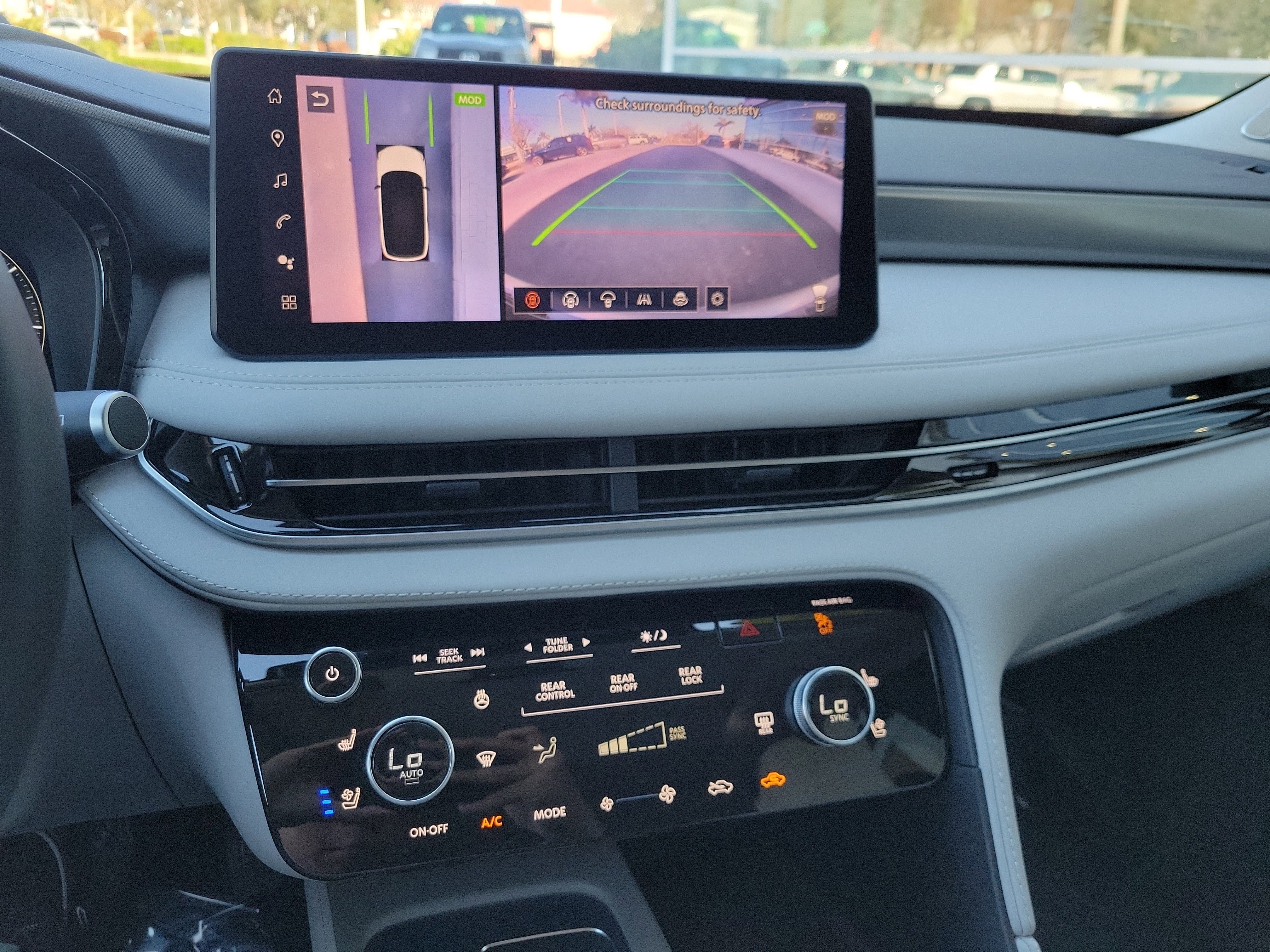 Certified 2026 INFINITI QX60 Luxe w/ Cargo Package image 20