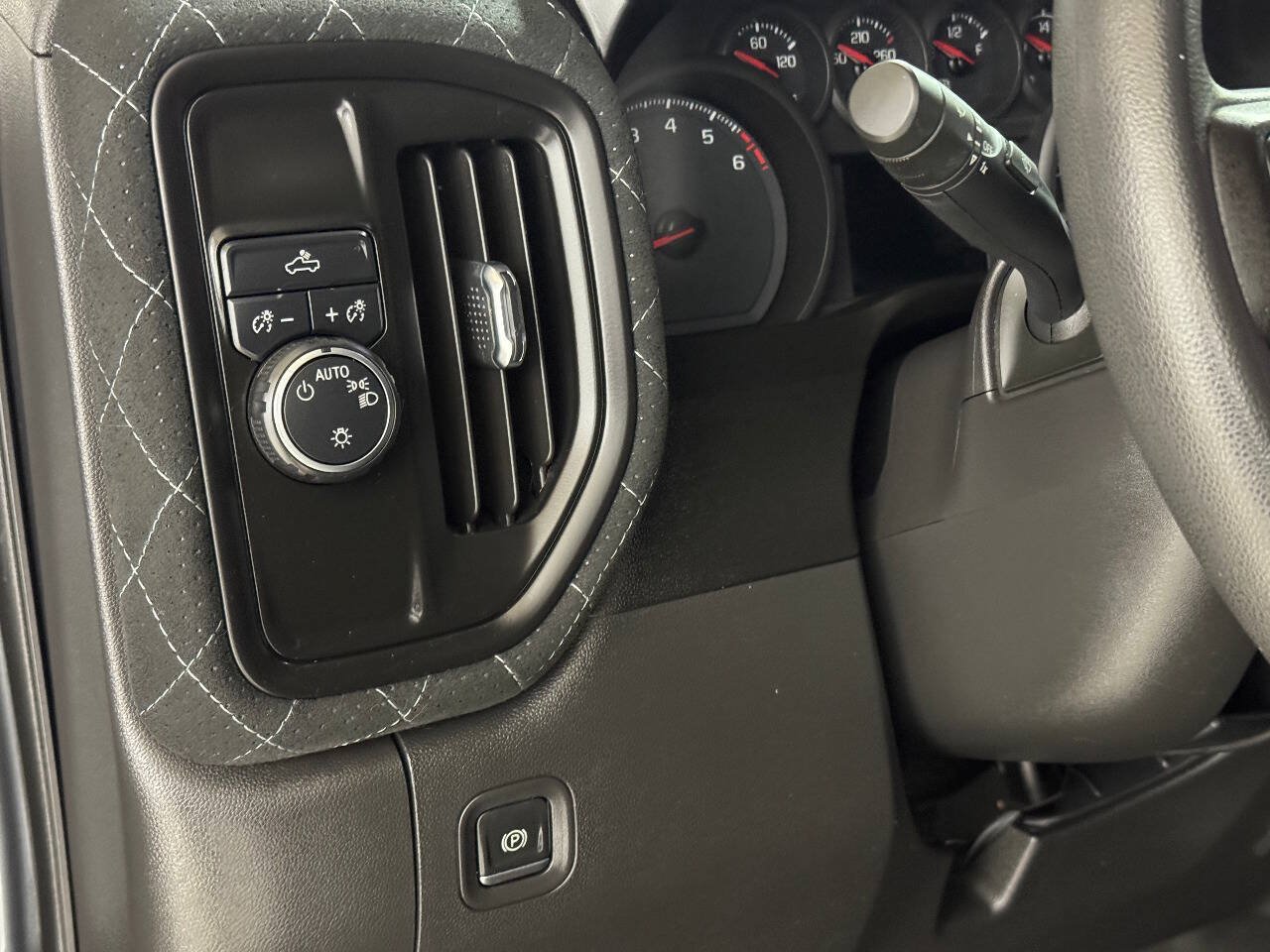 Used 2021 Chevrolet Silverado 1500 Custom w/ LPO, Dark Essentials Package RWD image 55