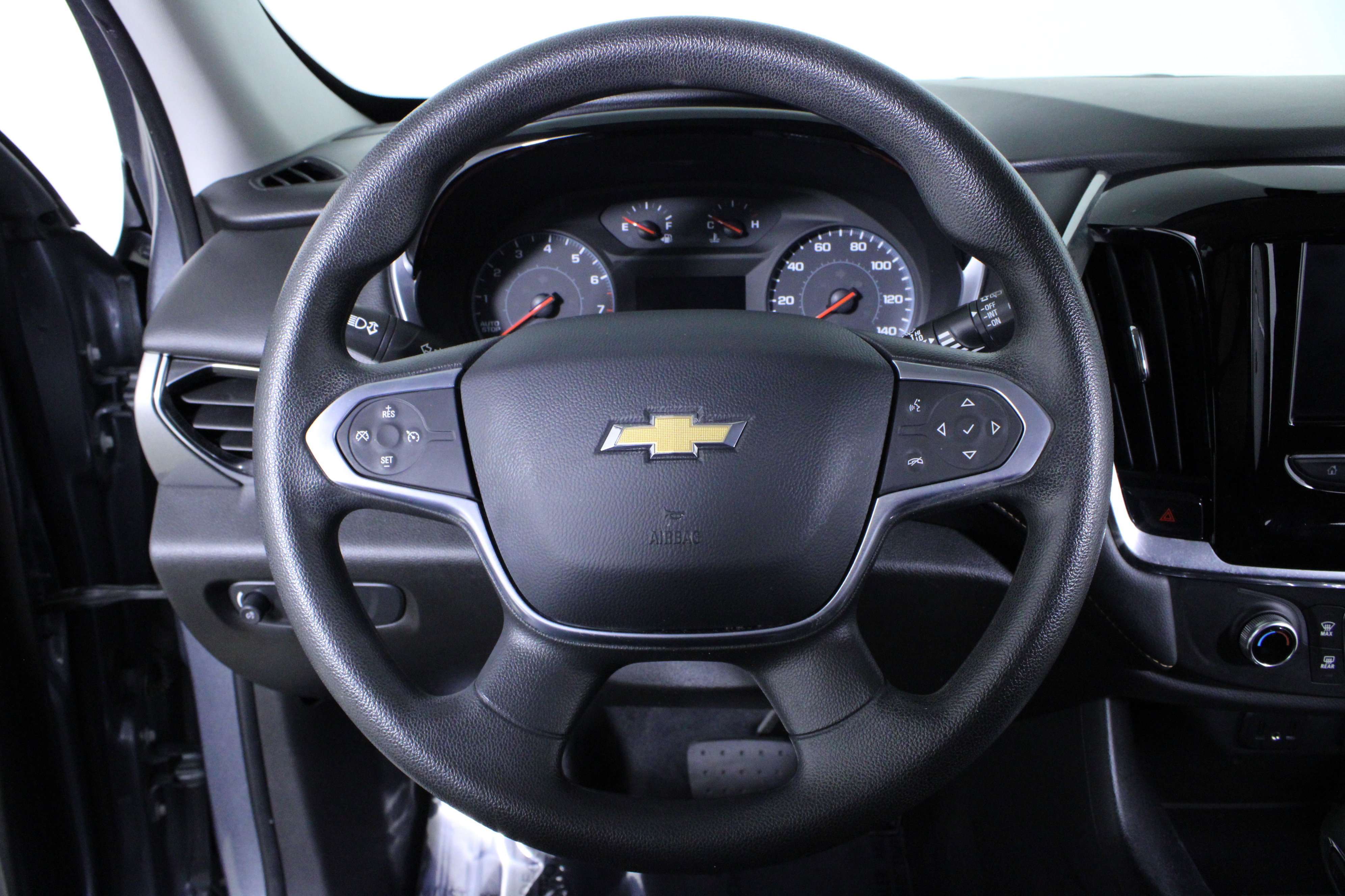 Used 2021 Chevrolet Traverse LS image 20