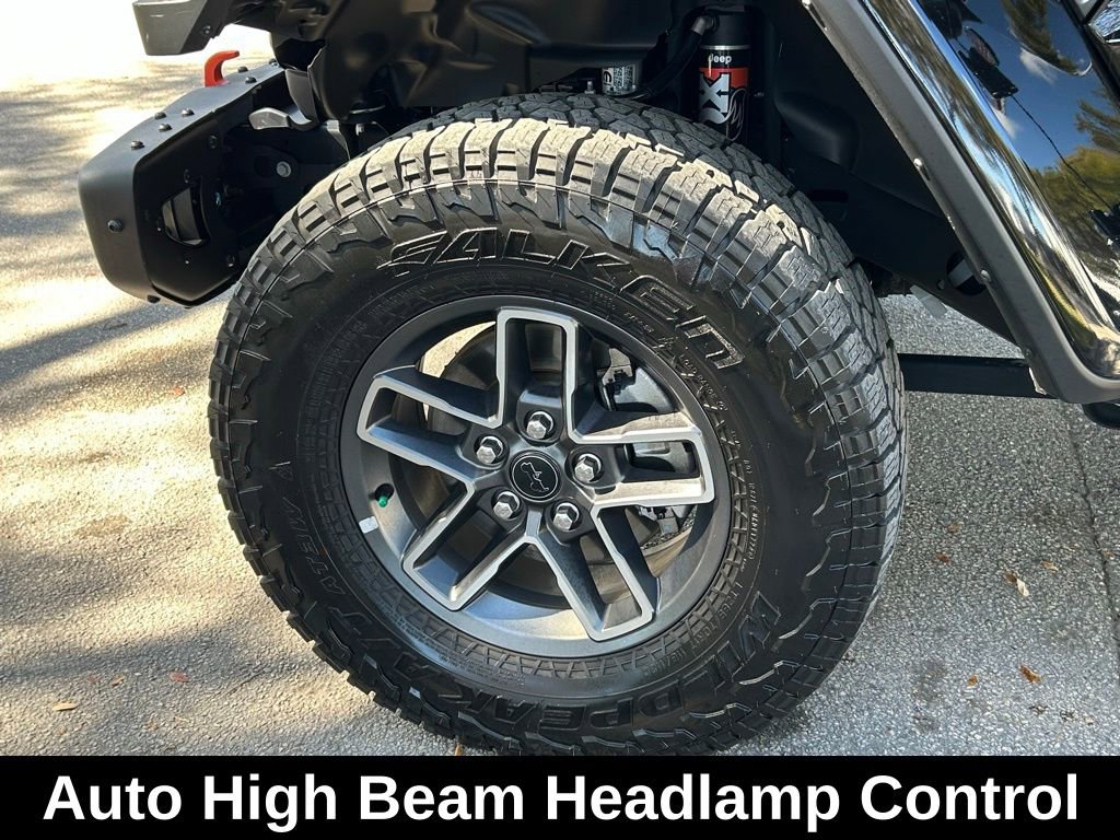 Used 2025 Jeep Gladiator Mojave image 26