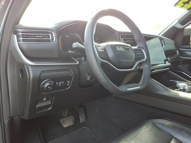 Certified 2023 Jeep Wagoneer 4WD w/ Premium Group I image 14