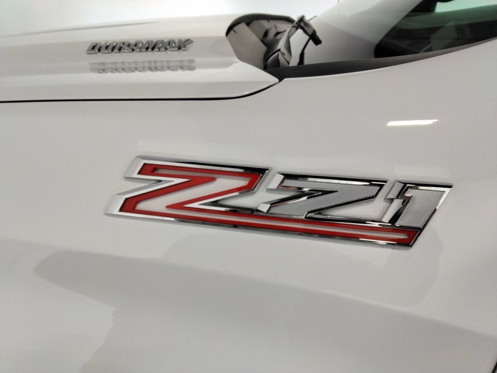 Used 2024 Chevrolet Silverado 1500 RST w/ Z71 Off-Road Package AWD/4WD image 45