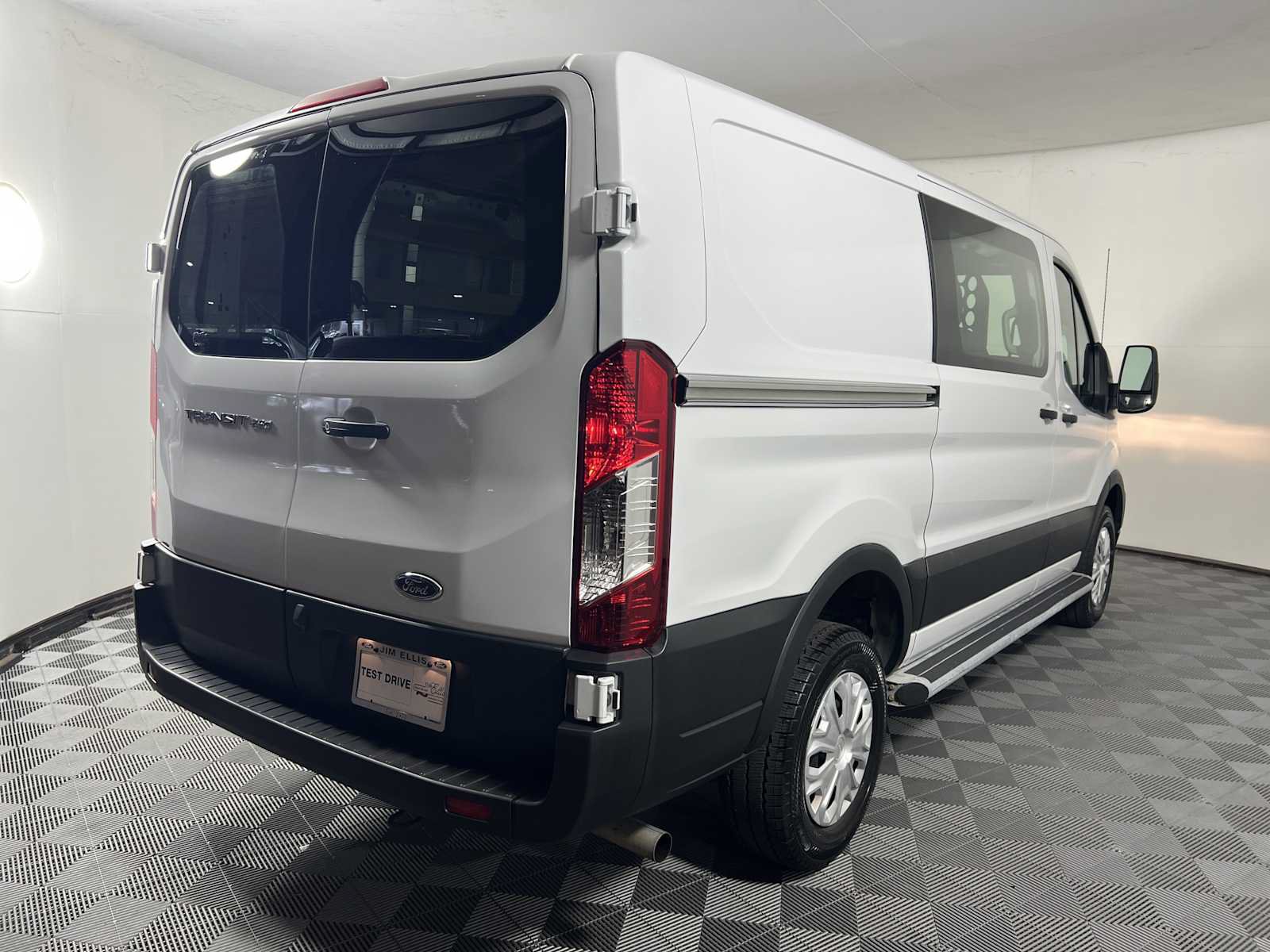 Used 2025 Ford Transit 250 Low Roof w/ Exterior Upgrade Package RWD image 7