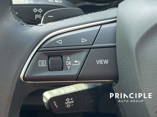 Used 2023 Audi Q8 Premium AWD/4WD image 19