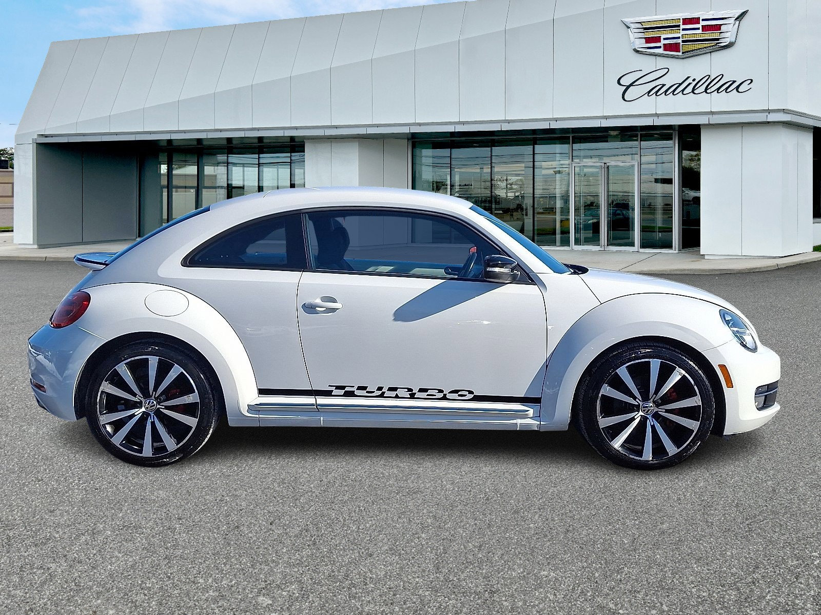 Used 2012 Volkswagen Beetle Turbo image 7