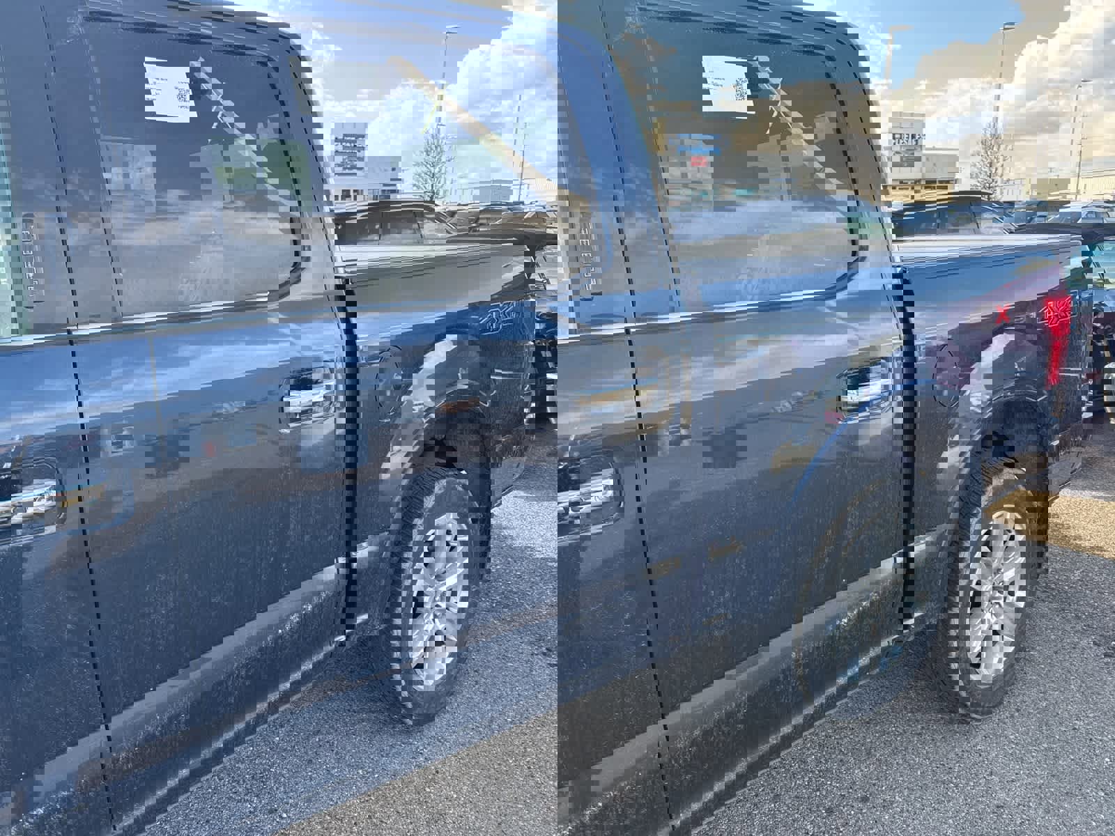 Used 2019 Ford F150 Platinum w/ Technology Package image 21