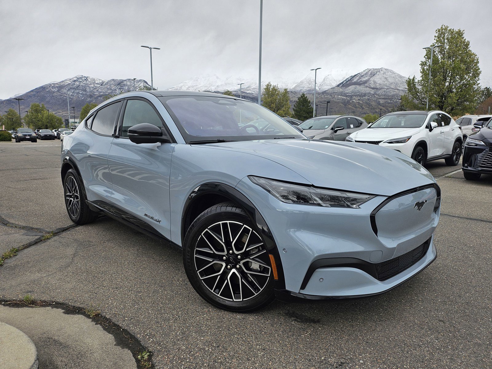 Used 2024 Ford Mustang Mach-E Premium image 3