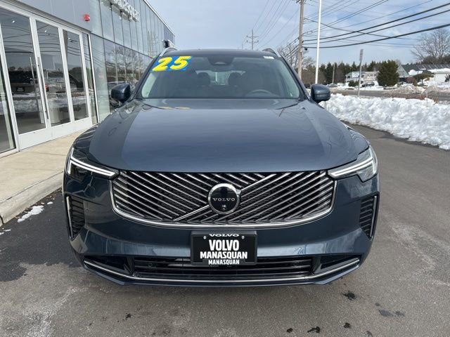 Certified 2025 Volvo XC90 B6 Plus AWD/4WD image 7