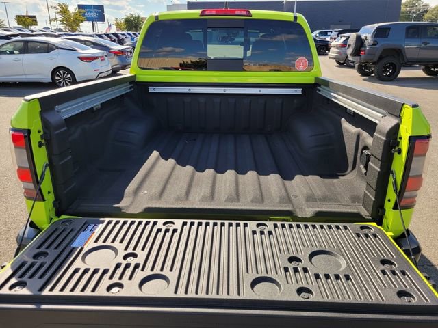 New 2026 Nissan Frontier PRO-4X w/ Pro-4x Convenience Package image 8
