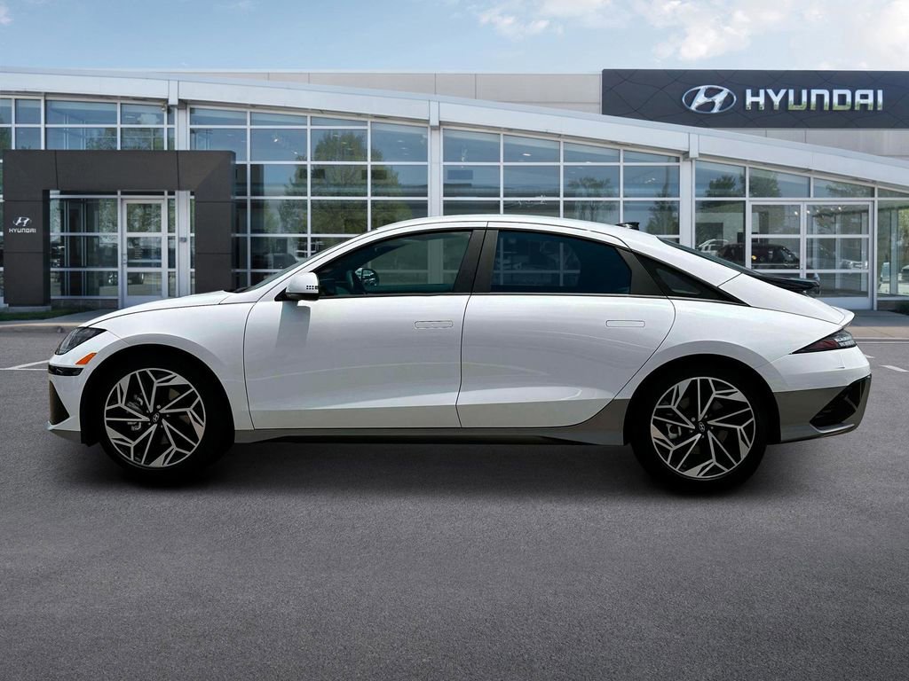 New 2025 Hyundai Ioniq 6 SEL image 3