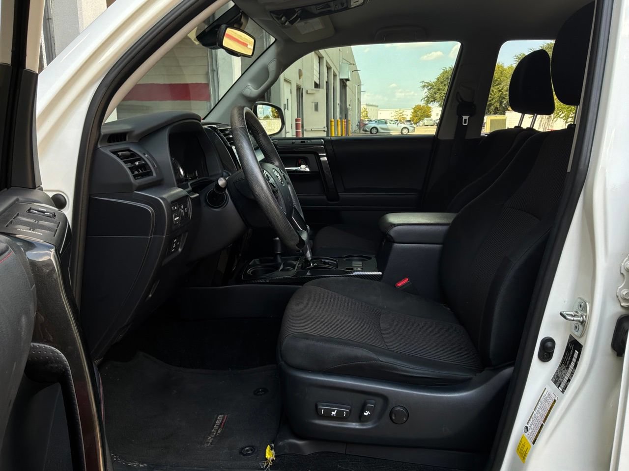 Used 2023 Toyota 4Runner TRD Off-Road AWD/4WD image 10