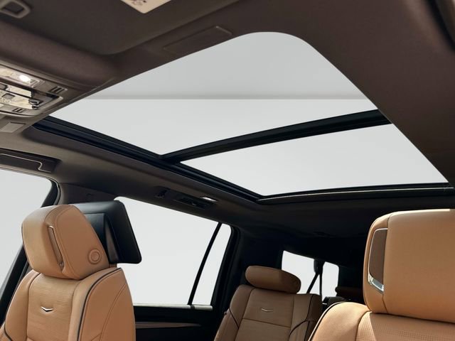 New 2026 Cadillac Escalade ESV Luxury w/ Touring Package image 9