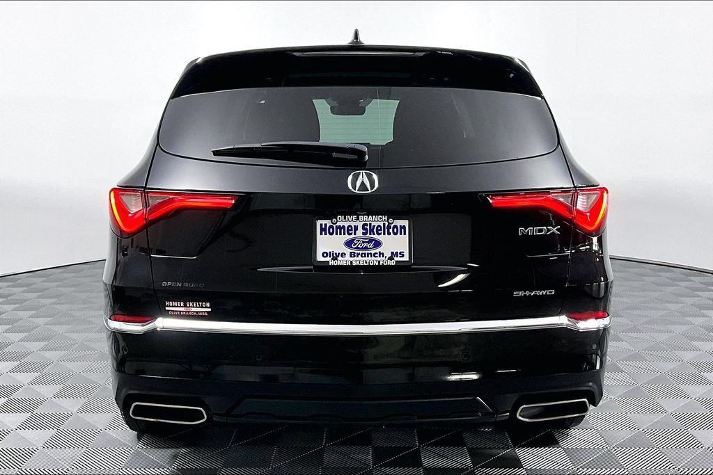 Used 2024 Acura MDX w/ Technology Package AWD/4WD image 4