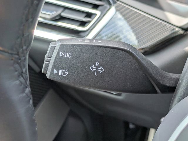 Used 2023 BMW X6 M50i w/ Executive Package image 29