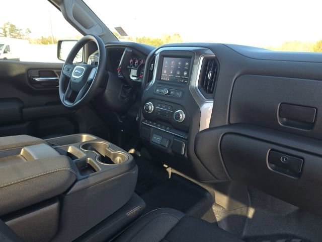 Used 2025 GMC Sierra 1500 Pro w/ Pro Value Package AWD/4WD image 17