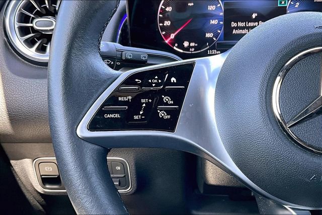 Used 2025 Mercedes-Benz GLB 250 image 10