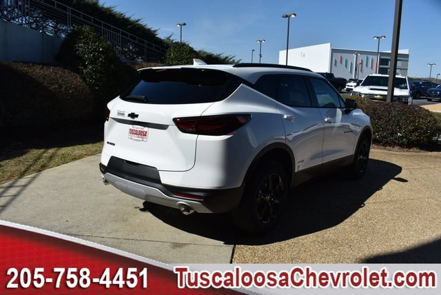 New 2026 Chevrolet Blazer LT w/ Midnight/Sport Edition FWD image 10