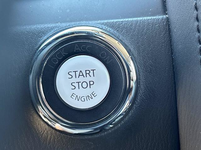 Used 2024 Nissan Armada SV AWD/4WD image 12