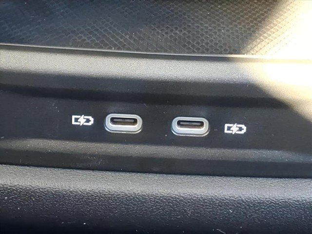 New 2025 Volkswagen ID.4 Pro image 11