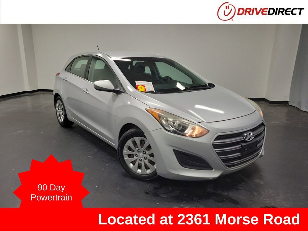 Used 2016 Hyundai Elantra GT image 1