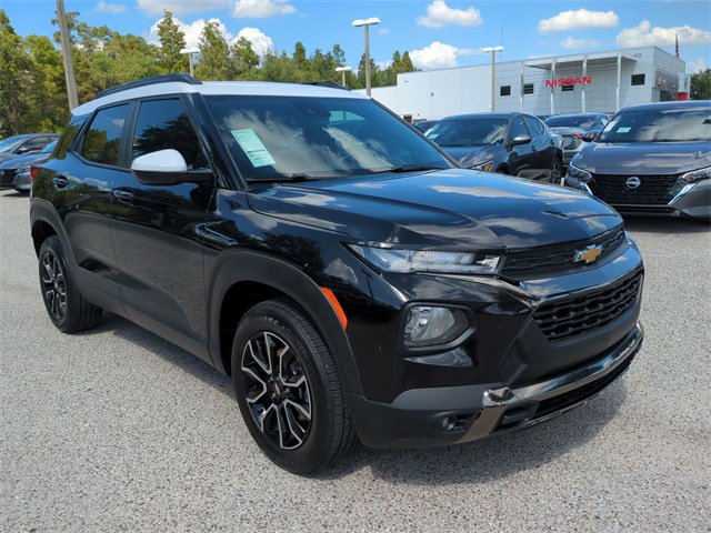 Used 2022 Chevrolet TrailBlazer ACTIV w/ Technology Package image 3