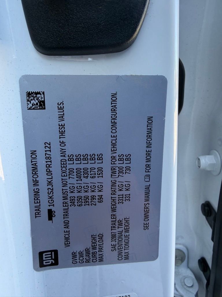 Used 2023 GMC Yukon XL Denali image 37