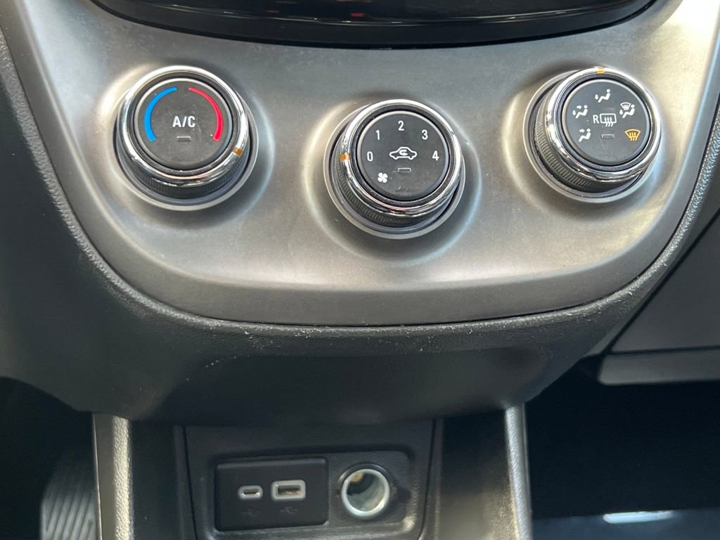 Used 2022 Chevrolet Spark LT image 26