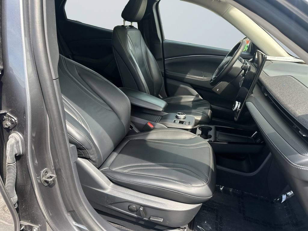 Used 2023 Ford Mustang Mach-E Premium AWD/4WD image 15