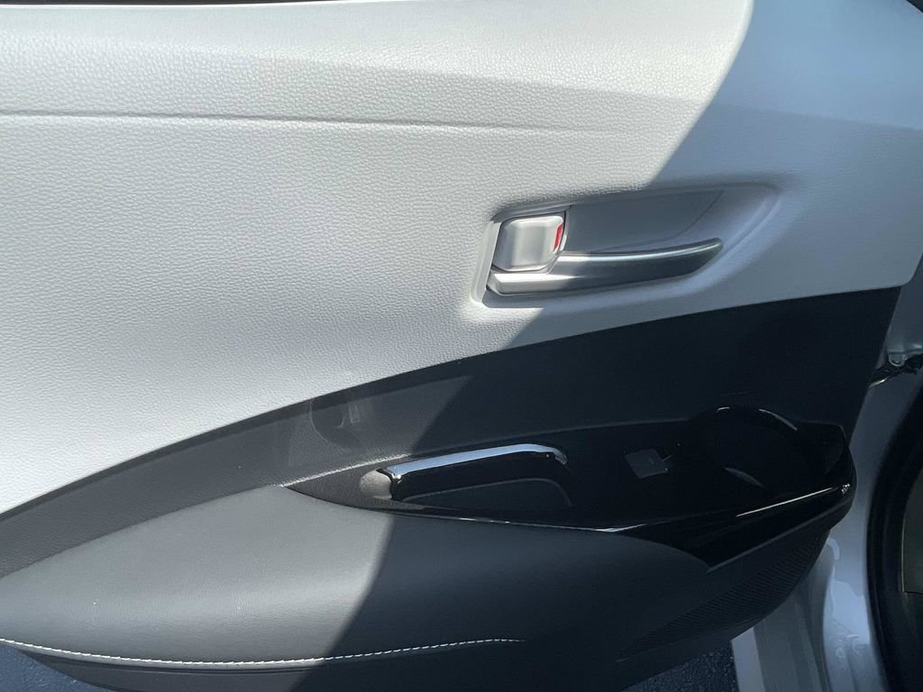 New 2026 Toyota Corolla SE FWD image 14
