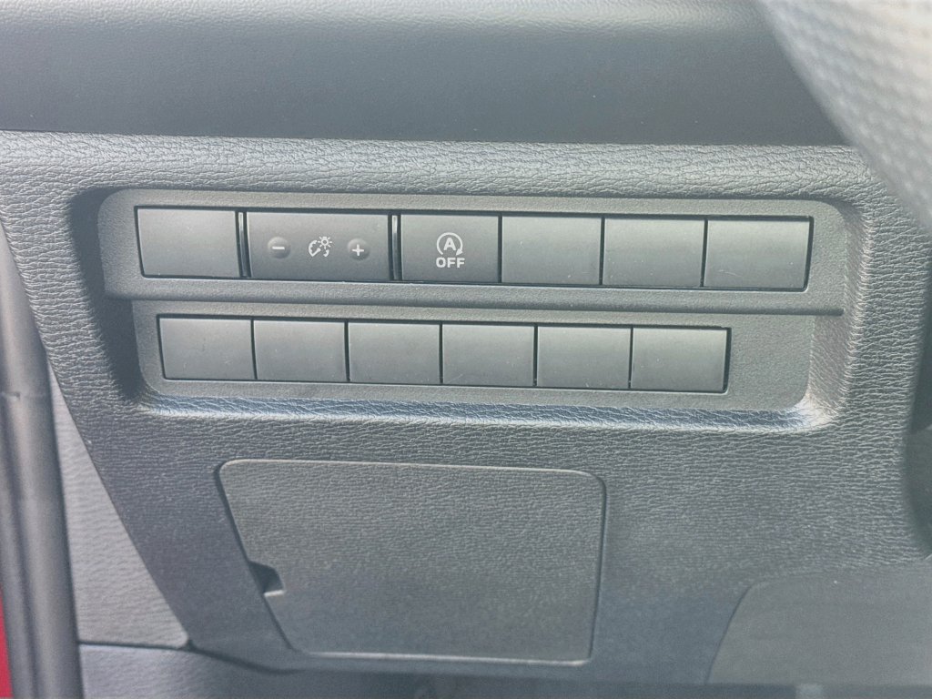 New 2026 Mitsubishi Outlander ES FWD image 10