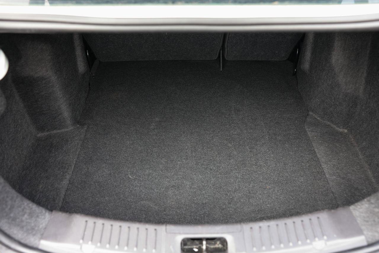 Used 2011 Ford Fiesta SEL FWD image 24