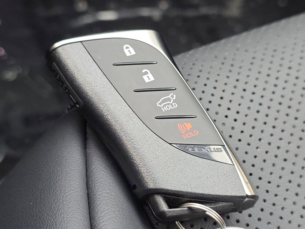 New 2026 Lexus TX 500h 500h F SPORT Performance Premi image 32