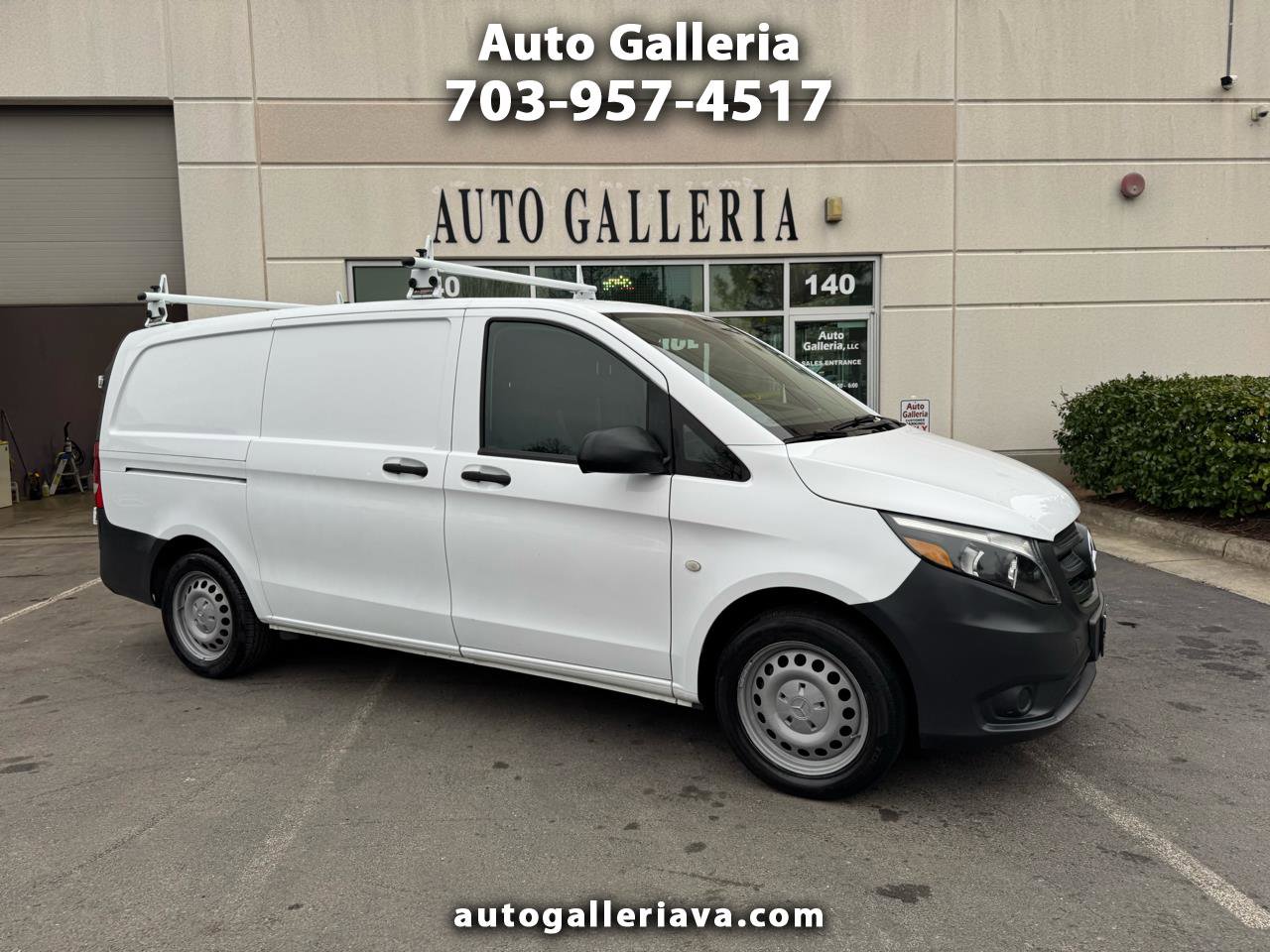 Used 2016 Mercedes-Benz Metris image 1