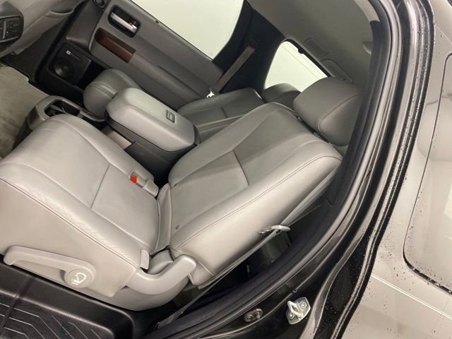 Used 2011 Toyota Sequoia Platinum AWD/4WD image 29