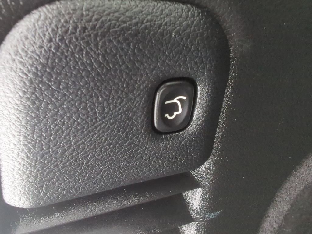 Used 2020 Jeep Grand Cherokee Laredo w/ Quick Order Package 2BN North image 43