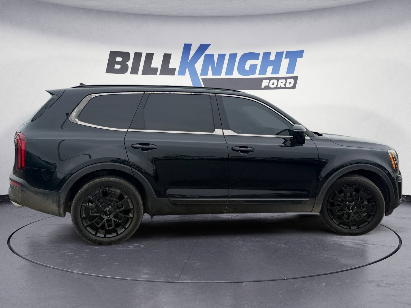Used 2022 Kia Telluride SX w/ Nightfall Edition Package AWD/4WD image 6