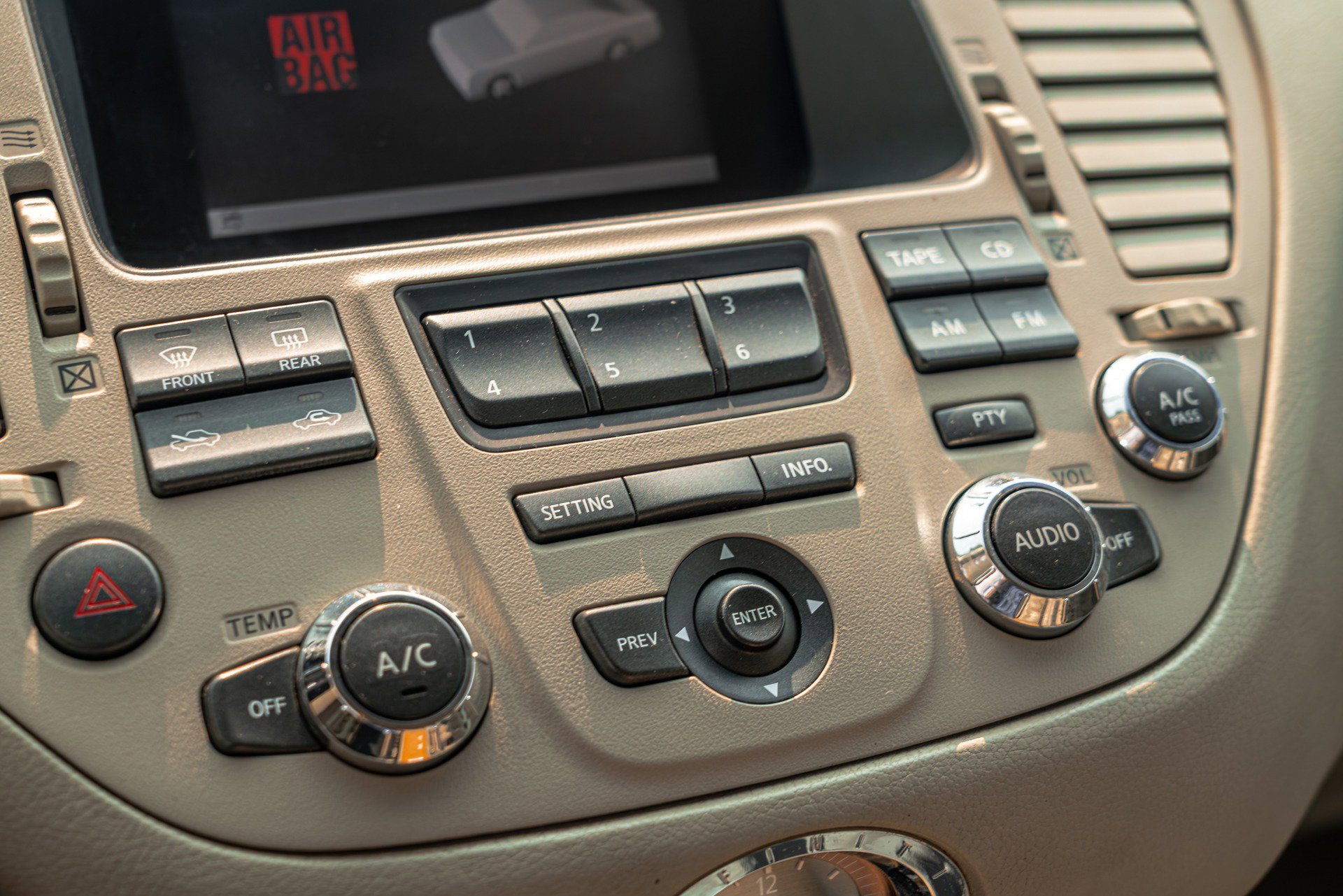 Used 2002 INFINITI Q45 image 18