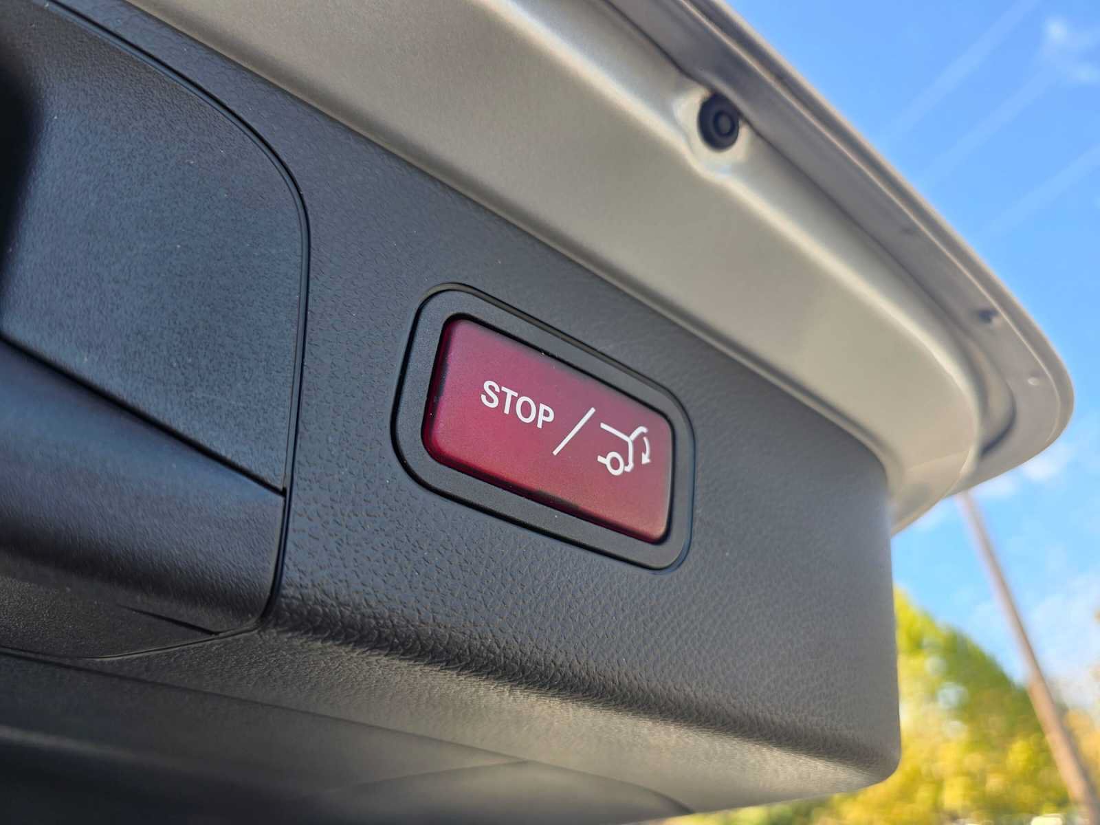 Used 2020 Mercedes-Benz GLC 300 image 15