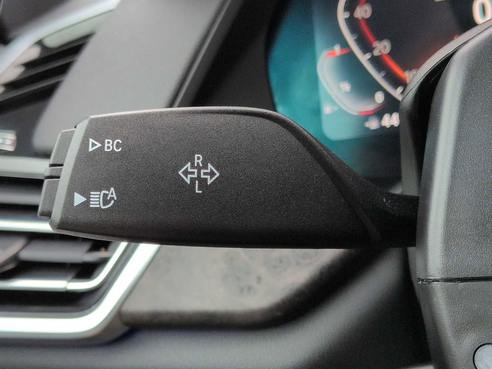 Certified 2023 BMW X5 xDrive40i w/ M Sport Package image 29