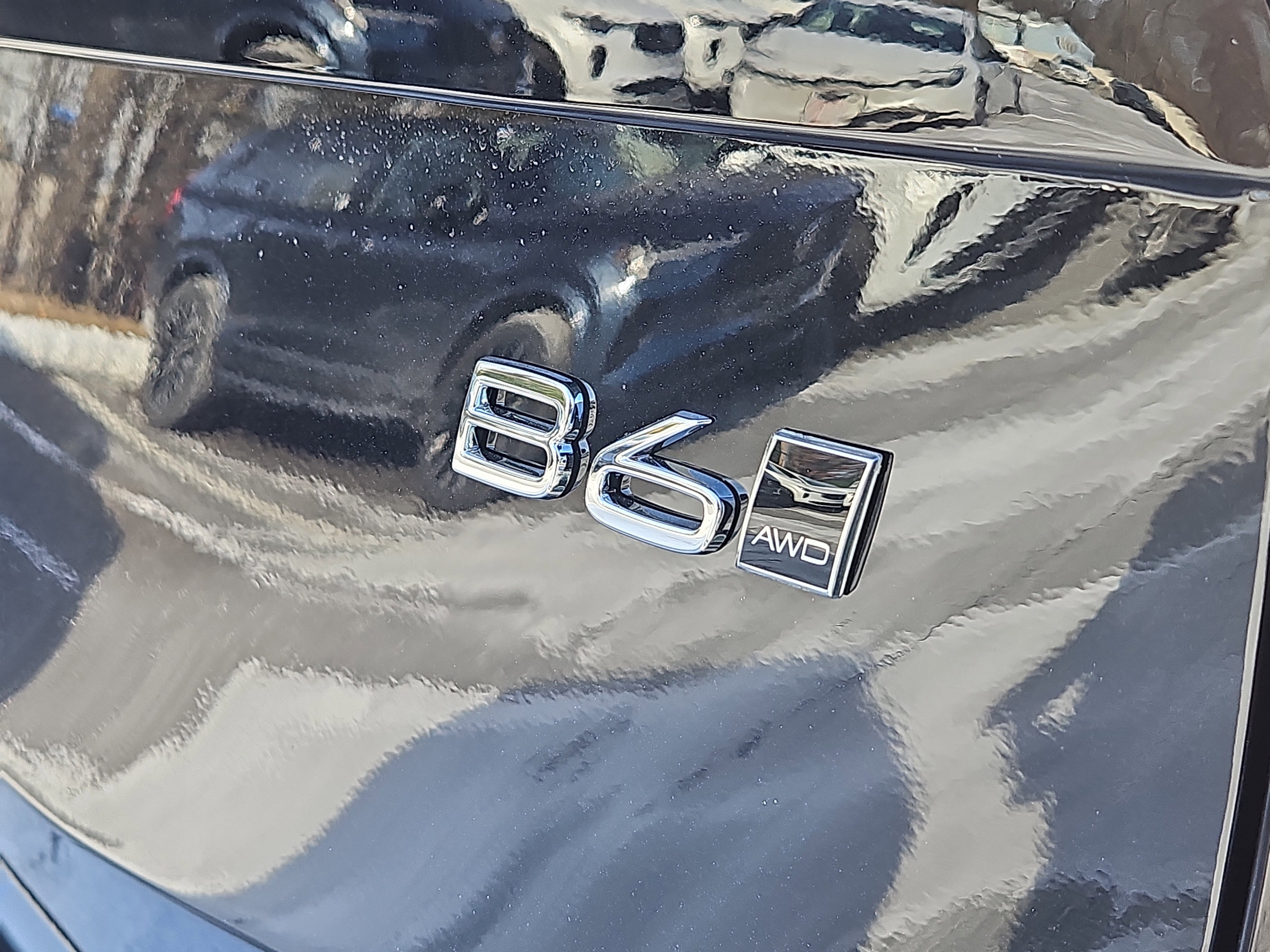 New 2026 Volvo XC90 B6 Plus w/ Protection Package Premier image 4