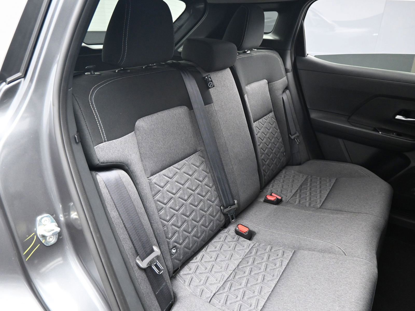 Certified 2026 Nissan Kicks SV FWD image 13