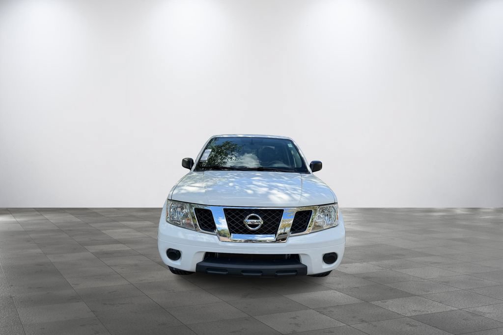 Used 2019 Nissan Frontier SV RWD image 2