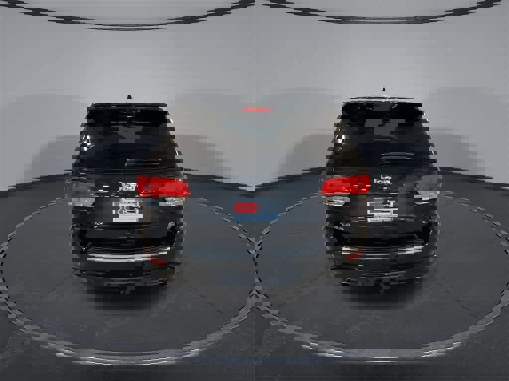 Used 2019 Jeep Grand Cherokee Overland image 7