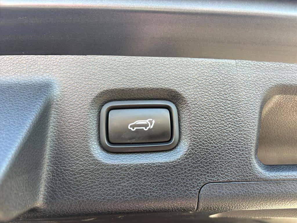 Used 2023 Hyundai Santa Fe Limited w/ Cargo Package AWD/4WD image 30