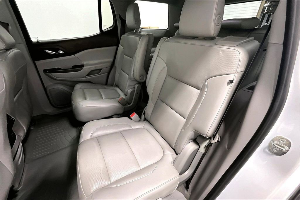 Used 2018 GMC Acadia SLT FWD image 26