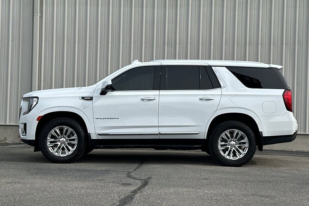 Used 2023 GMC Yukon SLT w/ SLT Premium Package AWD/4WD image 7