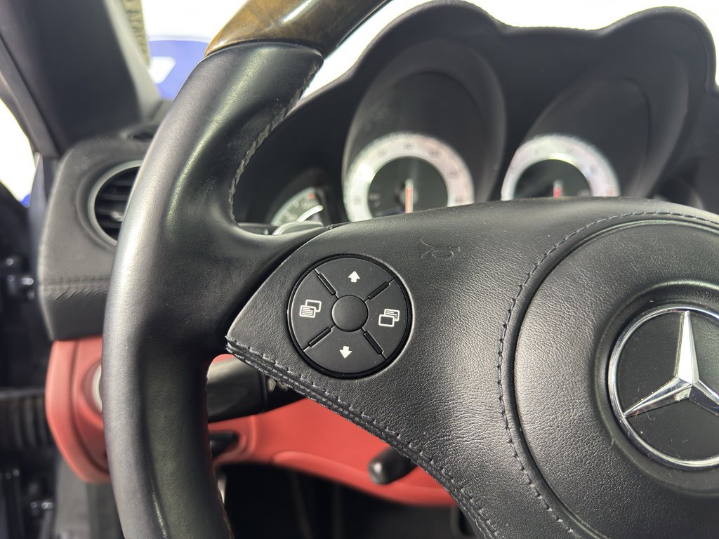 Used 2011 Mercedes-Benz SL 550 image 19
