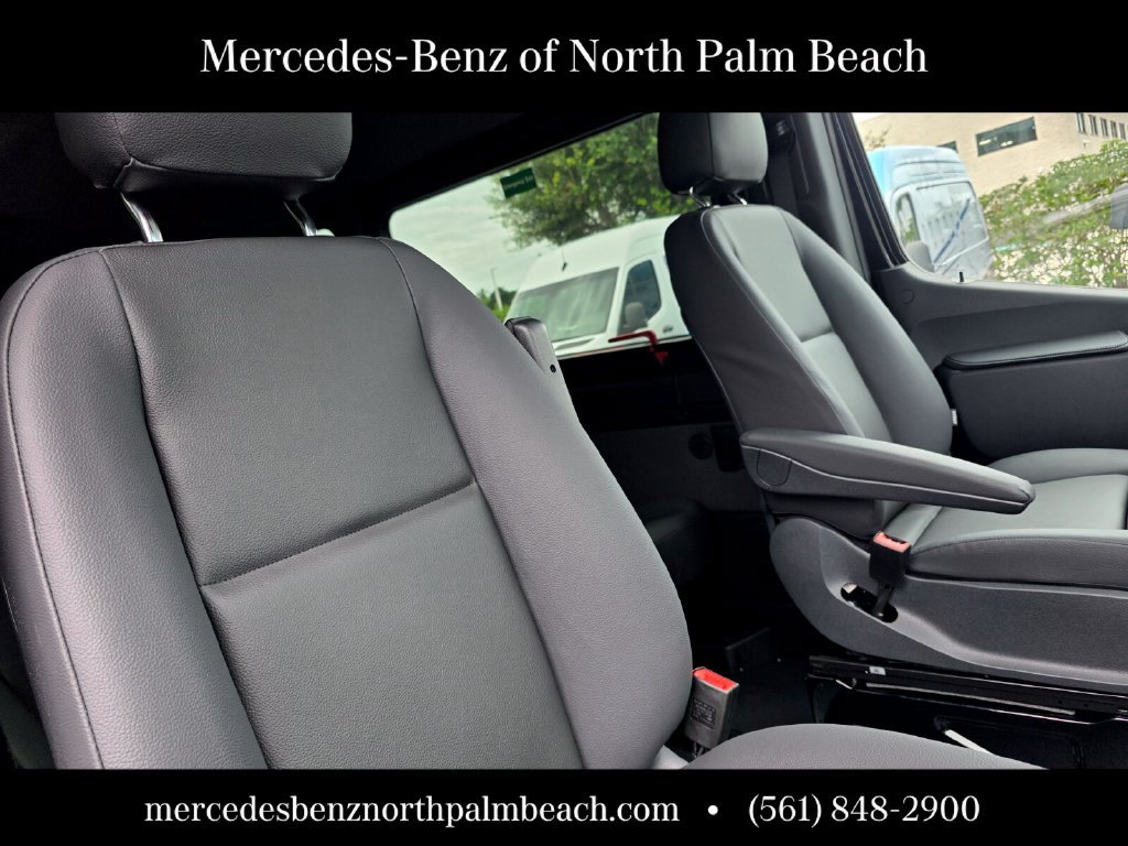 New 2026 Mercedes-Benz Sprinter 2500 image 22