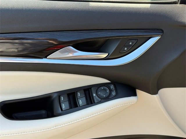 Used 2023 Buick Enclave Essence w/ Sport Touring Edition image 17